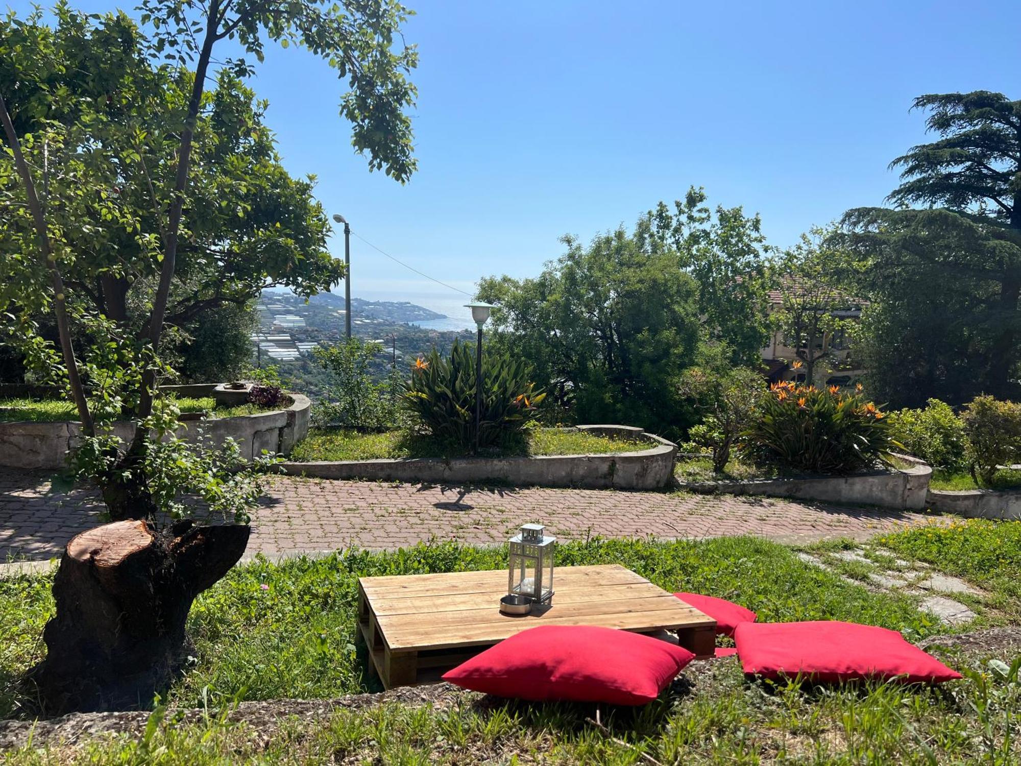 Villa In Collina Vista Mare Sanremo Exterior photo